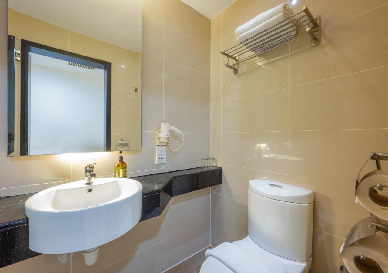 Greystone Centrestage Pj Hotell Petaling Jaya Exteriör bild