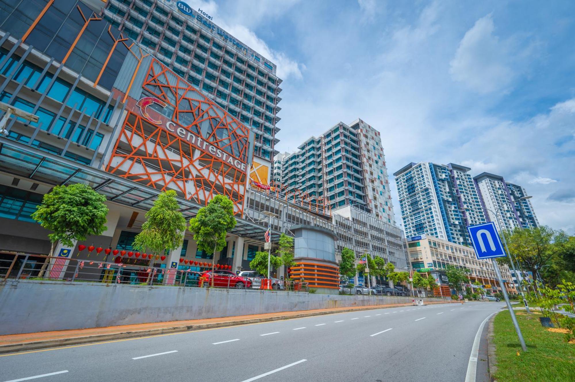 Greystone Centrestage Pj Hotell Petaling Jaya Exteriör bild